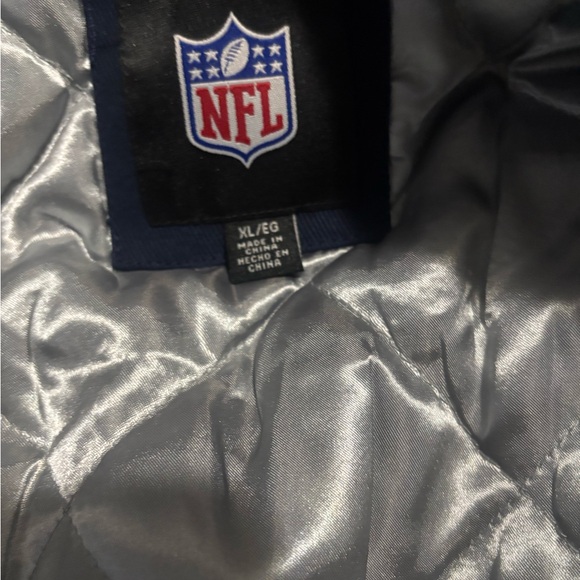 NFL Quilted Silver Jacket - Picture 3 of 5